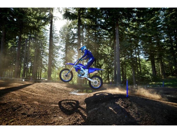 YAMAHA YZ250F (25)