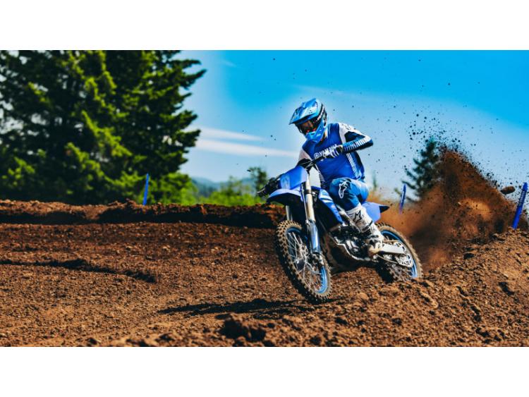 YAMAHA YZ250F (25)