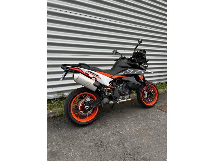 KTM 890 SMT