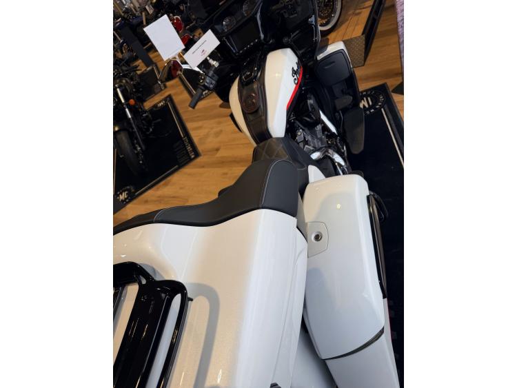 INDIAN INDIAN PURSUIT DARK HORSE