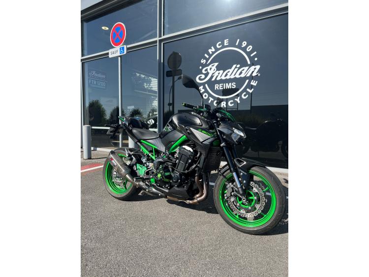 KAWASAKI Z 900