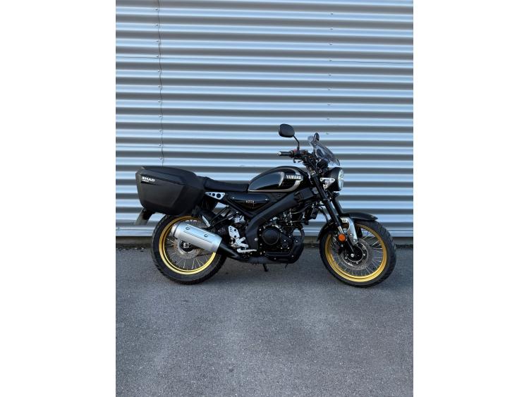 YAMAHA XSR 125 Legacy