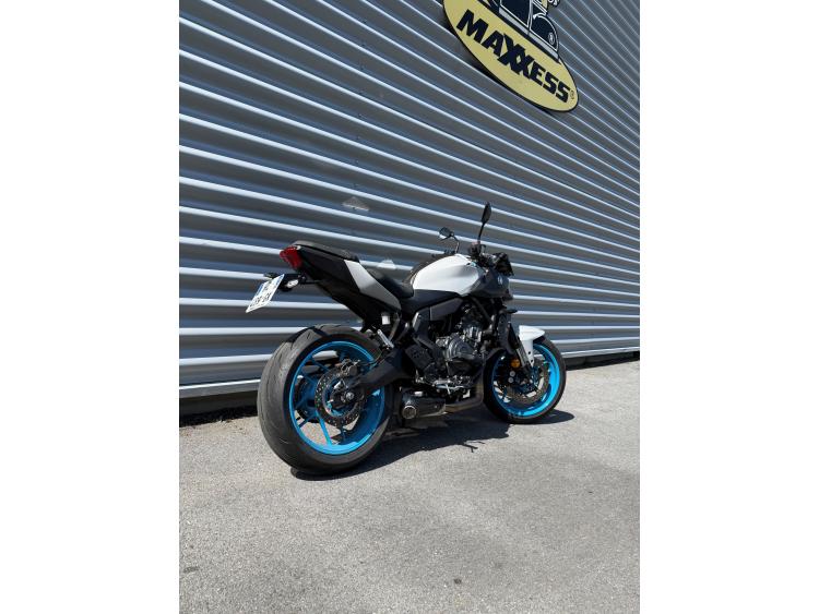 YAMAHA MT-07 (47.5CV)