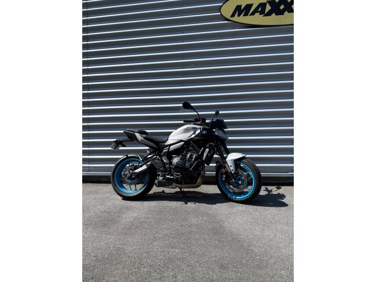 YAMAHA MT-07 (47.5CV)
