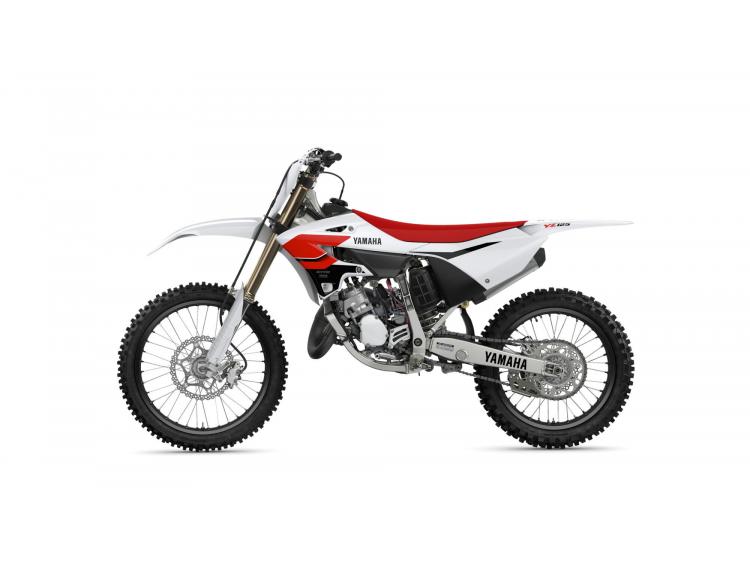 YAMAHA YZ125 70th Anniversary Edition (26)