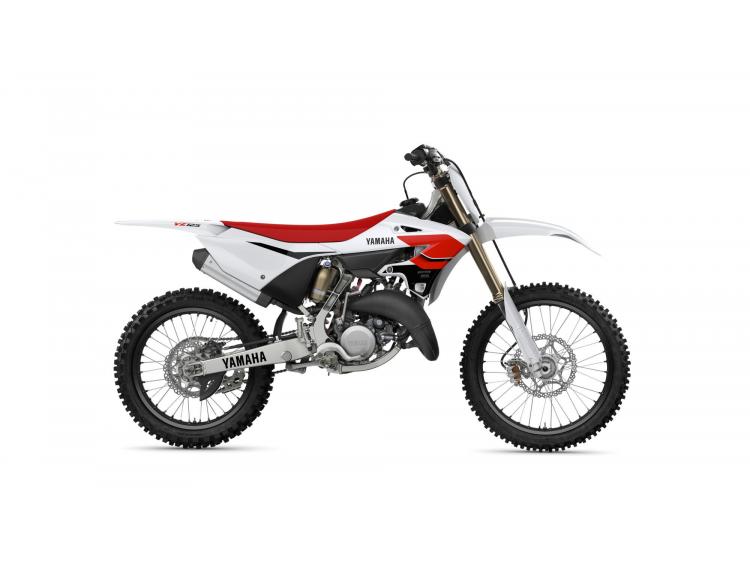 YAMAHA YZ125 70th Anniversary Edition (26)