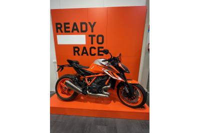 KTM 1290 SUPER DUKE R