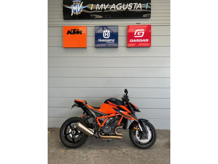 KTM 1290 SUPER DUKE R