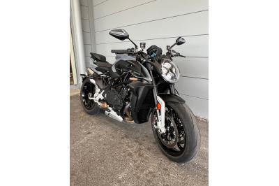 MV AGUSTA BRUTRALE 1000 RS
