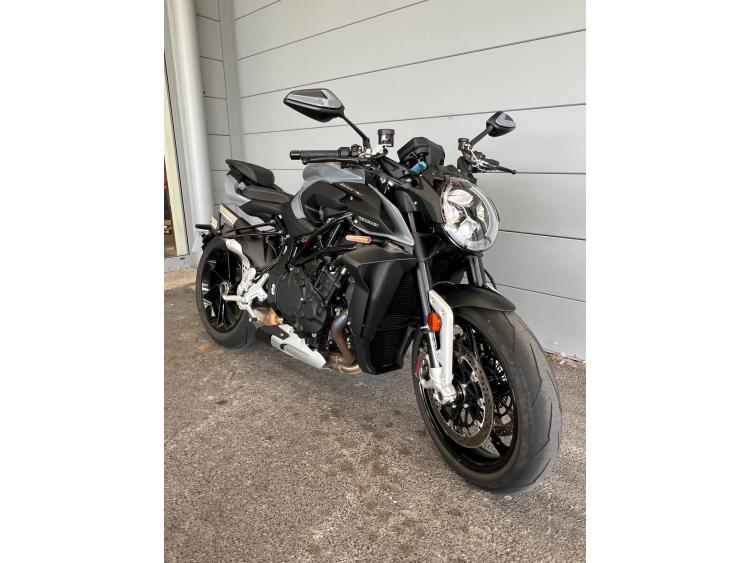 MV AGUSTA BRUTRALE 1000 RS