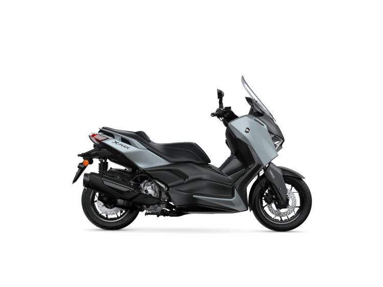 YAMAHA XMAX 300 TECH MAX (25)