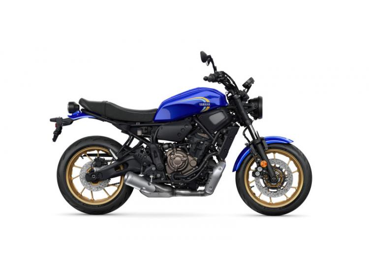 YAMAHA XSR700 (24)