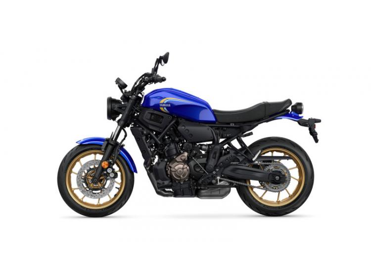 YAMAHA XSR700 (24)