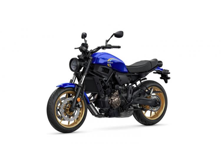 YAMAHA XSR700 (24)