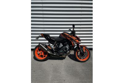 KTM 1290 SUPER DUKE R