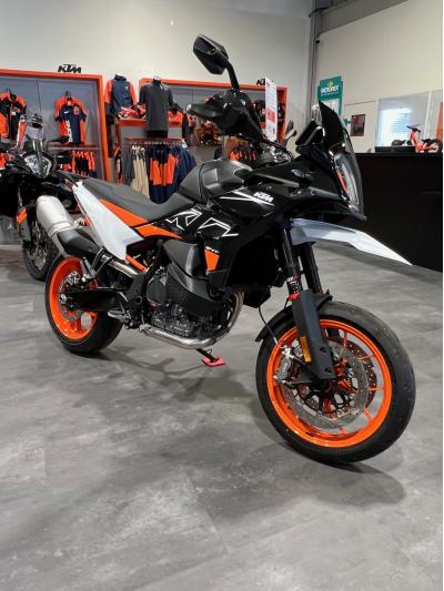 KTM 890 SMT
