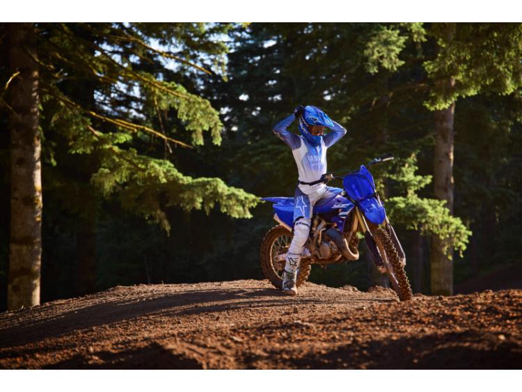 YAMAHA YZ125 (25)
