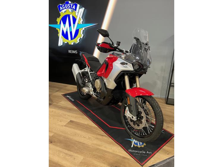 MV AGUSTA ENDURO VELOCE NEUVE