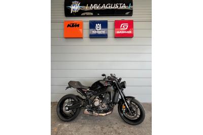 YAMAHA XSR 900