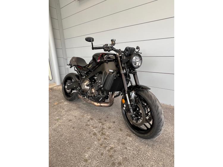 YAMAHA XSR 900