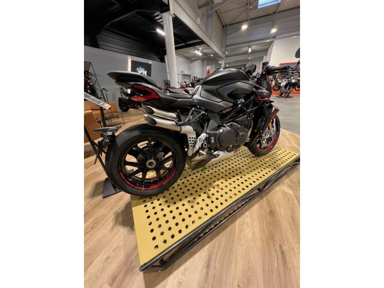 MV AGUSTA BRUTALE 1000 RR NEUVE