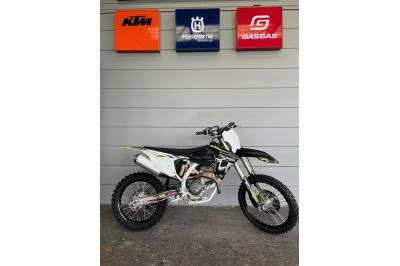 TRIUMPH TF 250-X