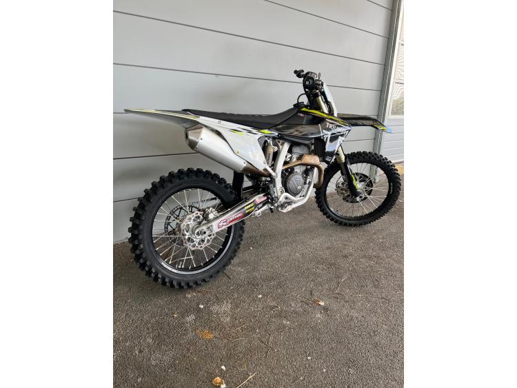 TRIUMPH TF 250-X MODELE 2026 4H