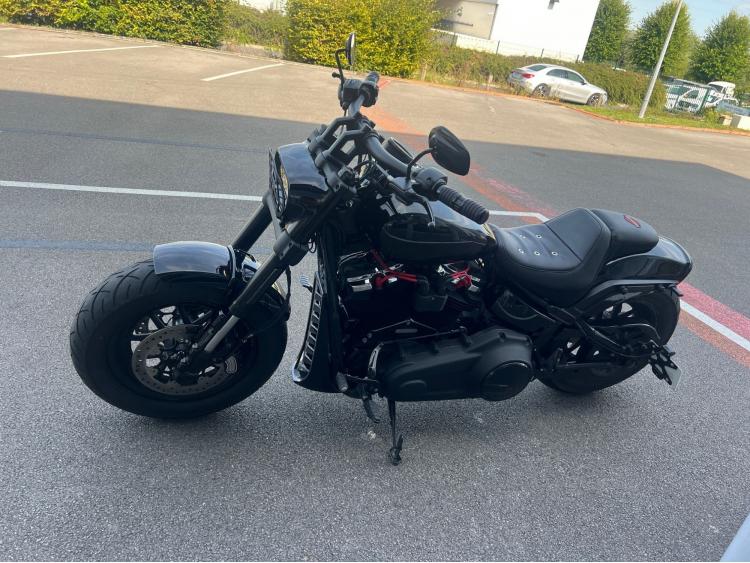 HARLEY-DAVIDSON SOFTAIL FAT BOB 1745