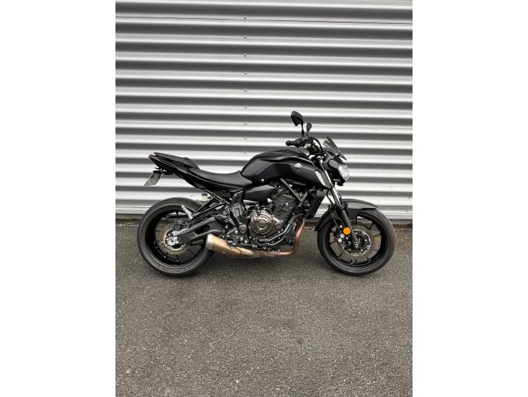 YAMAHA MT-07 (47.5CV)