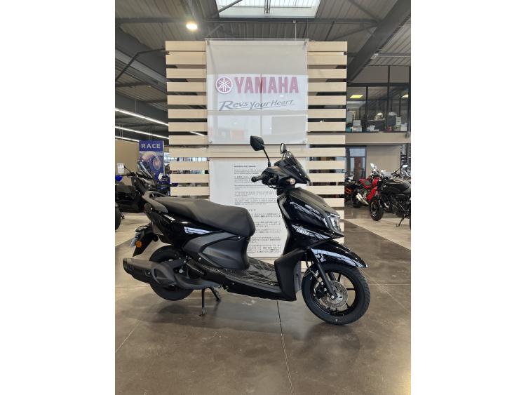 YAMAHA RayZR 125