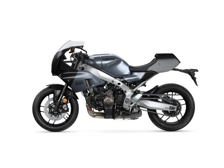YAMAHA XSR900 GP (24)