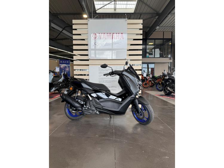 YAMAHA NMAX 125