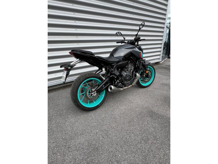 YAMAHA MT-07 (47.5CV)