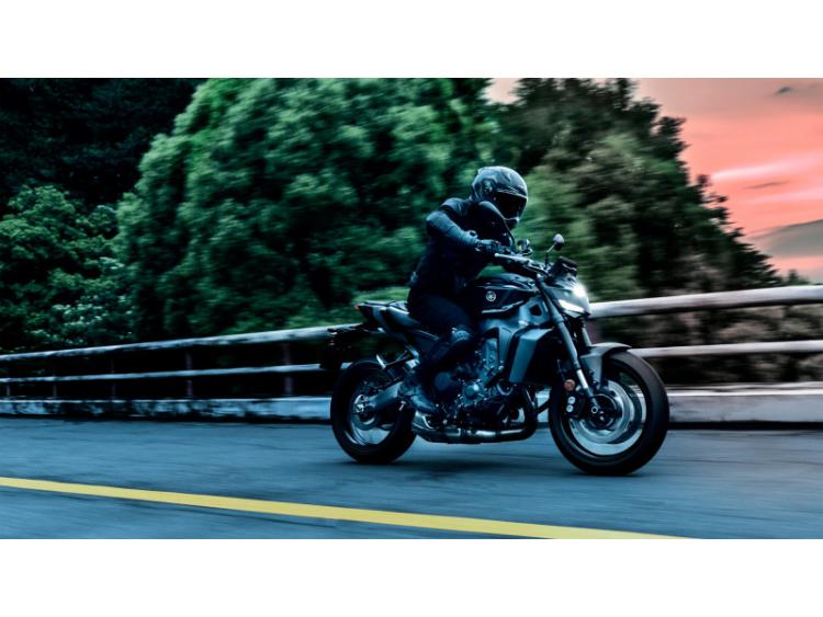 YAMAHA MT-09 Y-AMT (25)