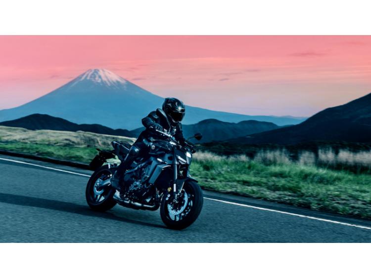 YAMAHA MT-09 Y-AMT (25)