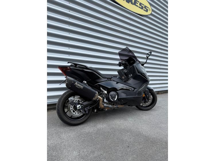 YAMAHA T-MAX 560 TECH MAX