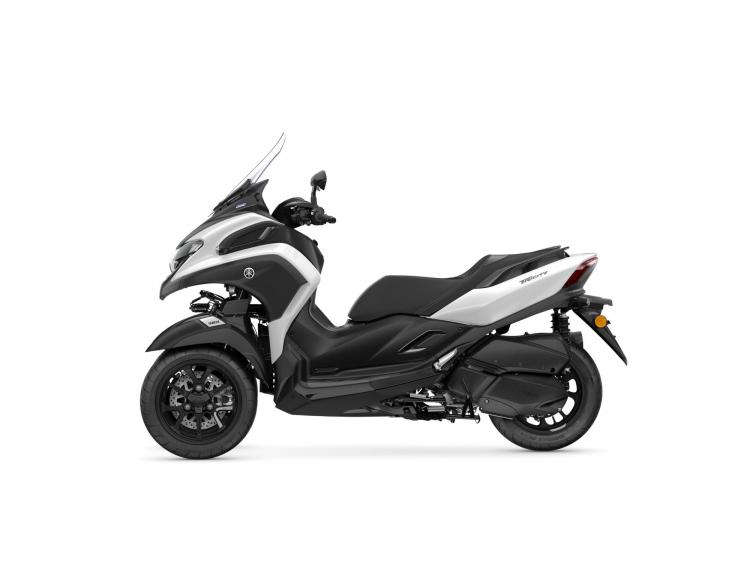 YAMAHA TRICITY 300 (25)