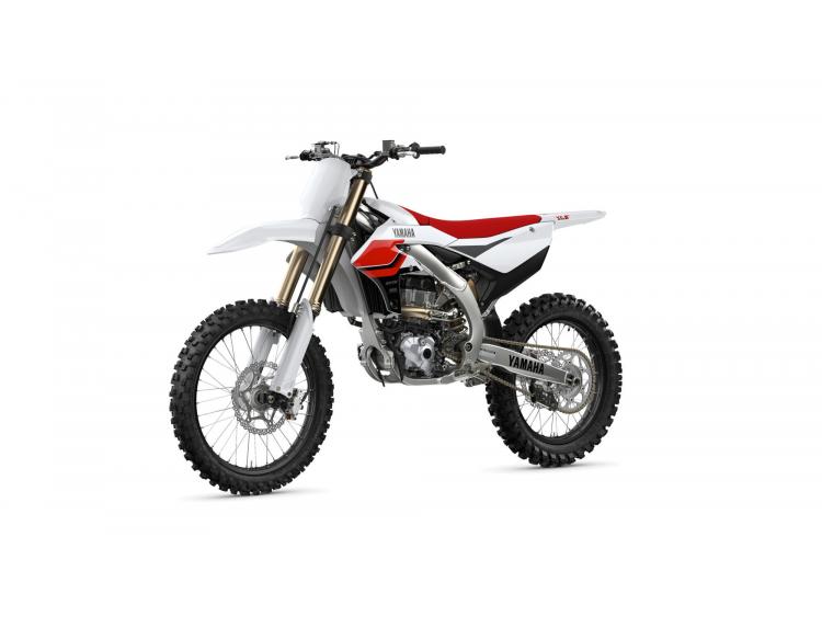 YAMAHA YZ450F 70th Anniversary Edition (26)