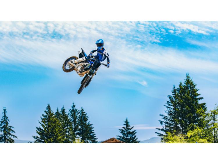 YAMAHA YZ450F MONSTER ENERGY (25)